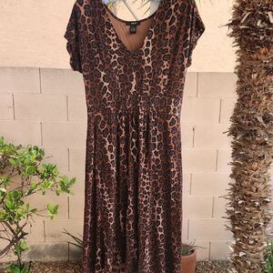 Leopard Print V-Neck Dress By Alfani. Womens Small